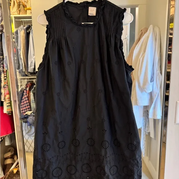 GAP Women's Black Midi Dress - Picture 2 of 7
